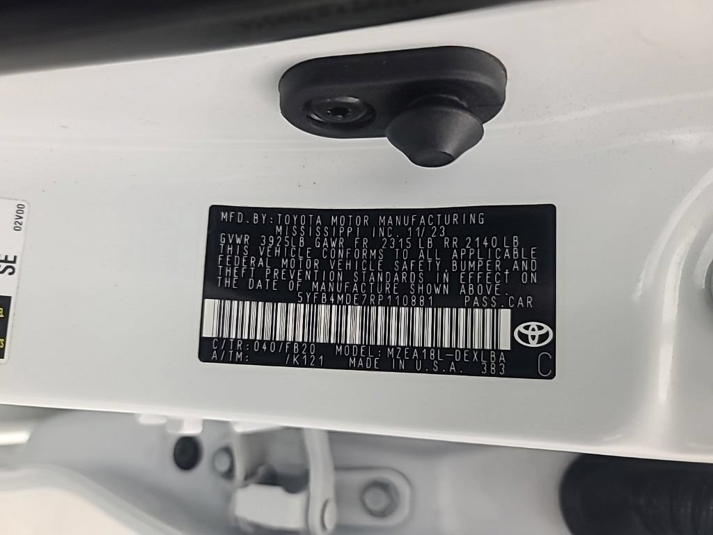 Used 2024 Toyota Corolla LE FWD image 35