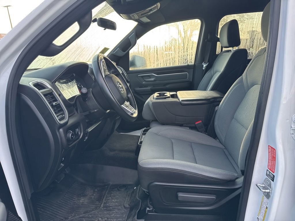 Used 2023 RAM 1500 Big Horn AWD/4WD image 5