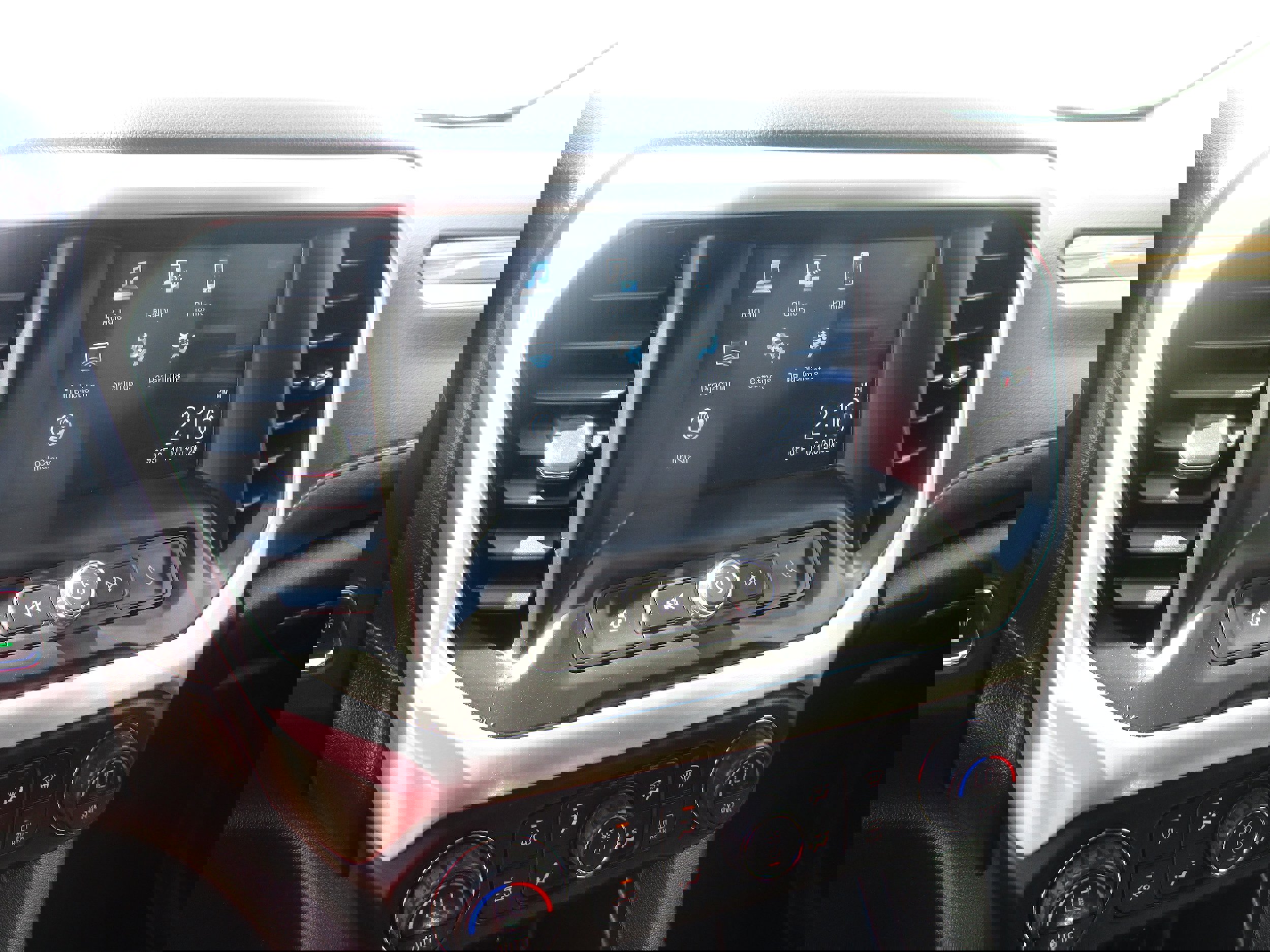 Used 2019 GMC Acadia SLE image 12