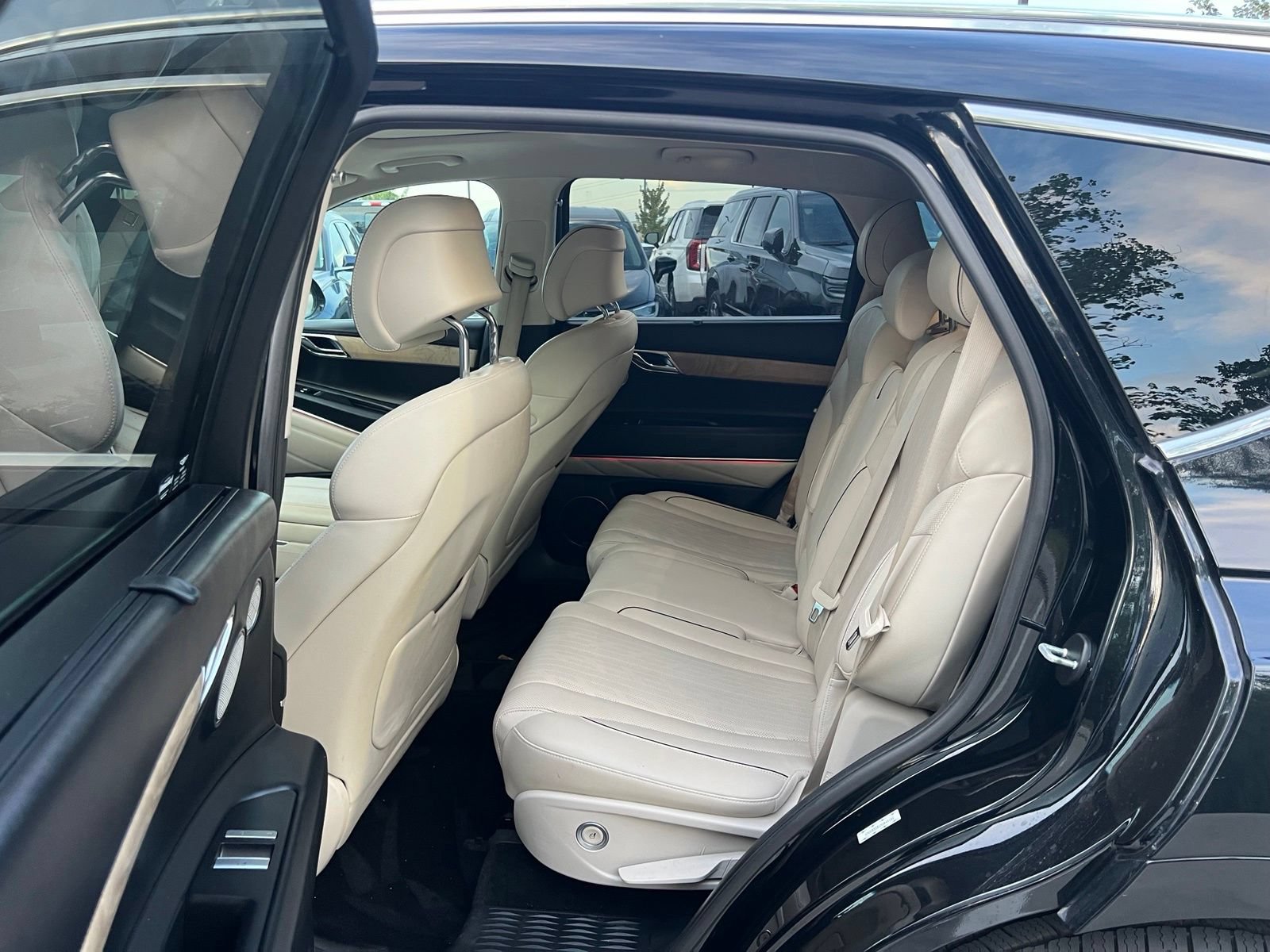 Used 2021 Genesis GV80 2.5T w/ Advanced Package 02 AWD/4WD image 19