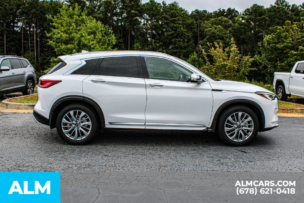 Used 2023 INFINITI QX50 Luxe w/ Accent Package FWD image 8