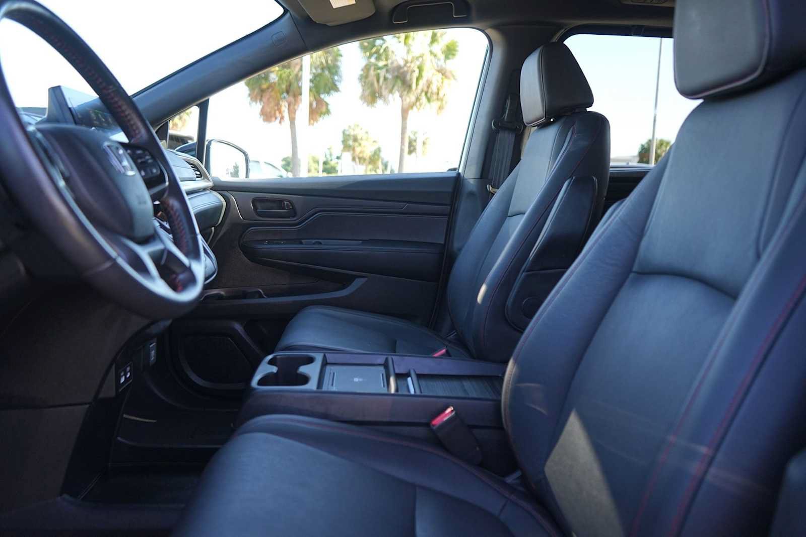 Certified 2025 Honda Odyssey Sport-L image 11