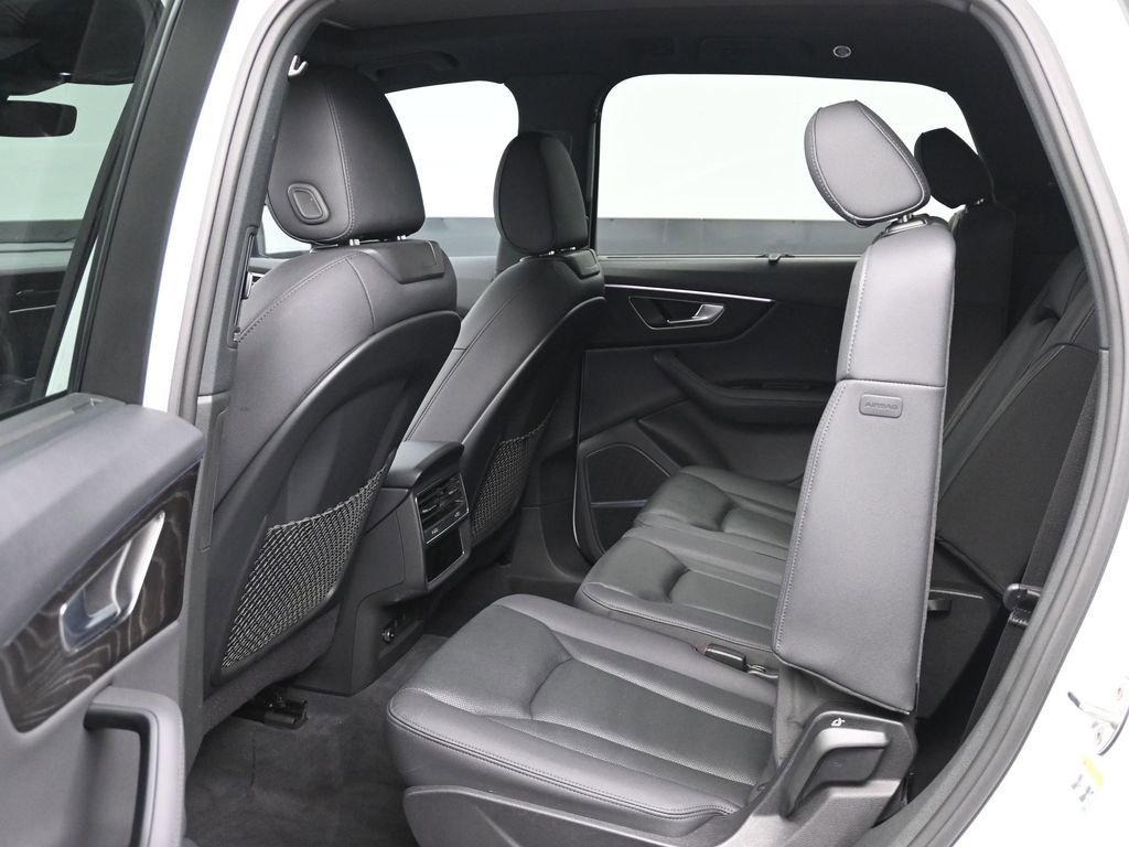Used 2023 Audi Q7 2.0T Premium Plus w/ Premium Plus Package image 11