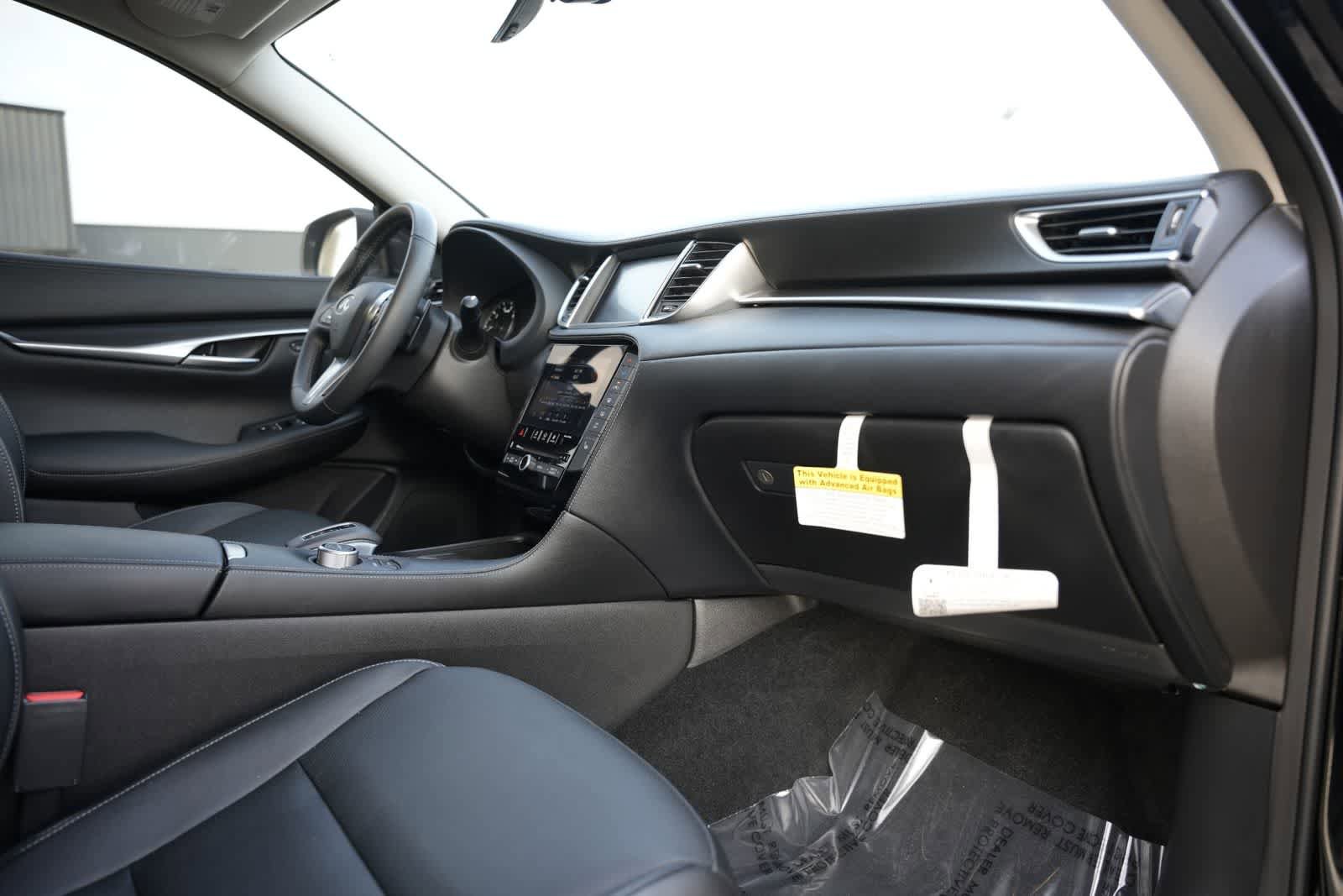 Used 2025 INFINITI QX50 Luxe AWD/4WD image 21