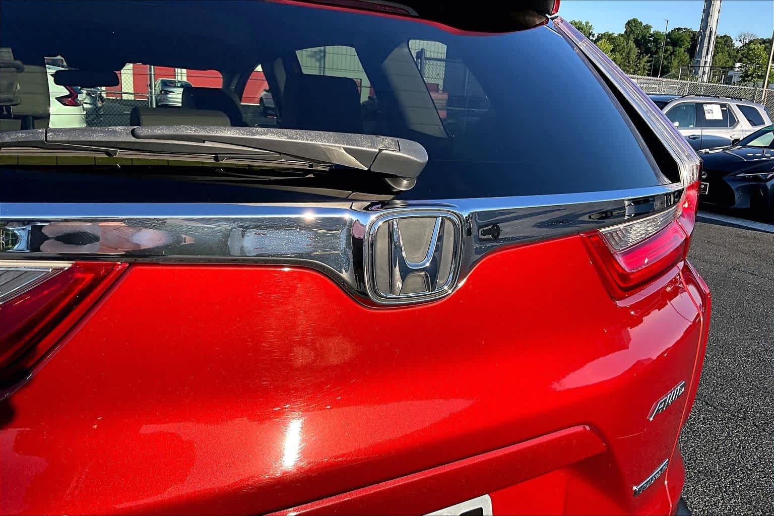 Used 2017 Honda CR-V Touring image 31