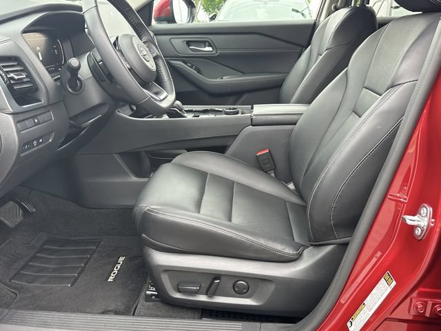 Certified 2024 Nissan Rogue SL w/ SL Premium Package AWD/4WD image 11