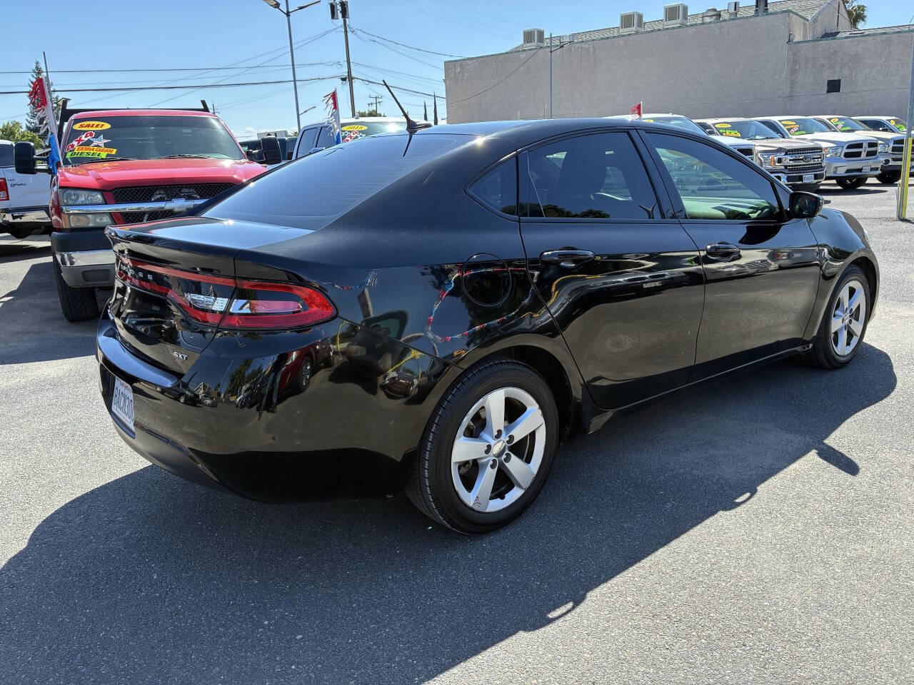 Used 2016 Dodge Dart SXT FWD image 2