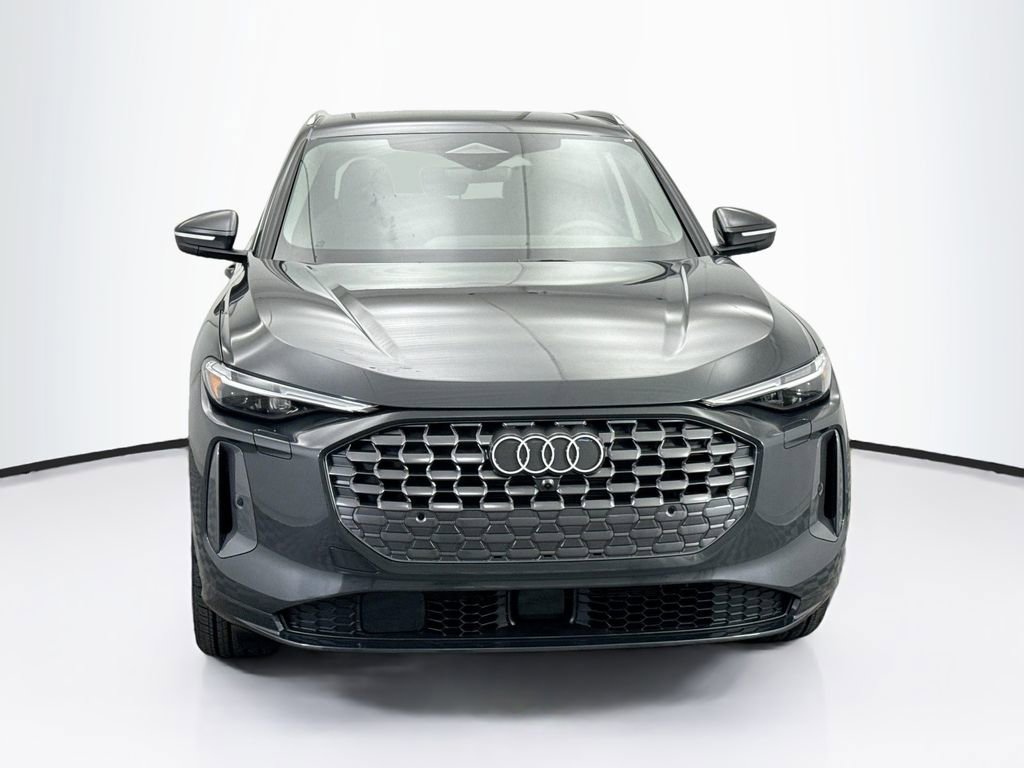 Used 2025 Audi Q5 Prestige image 3