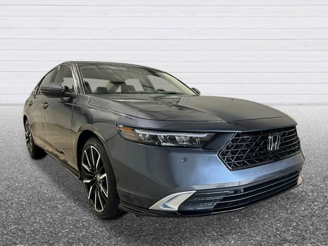 New 2026 Honda Accord Touring image 9