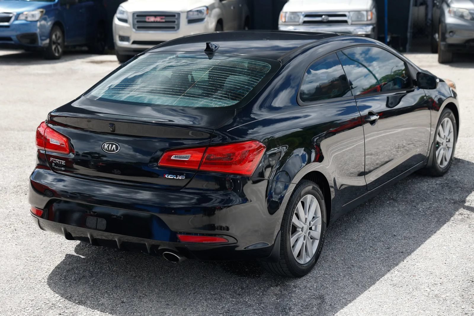 Used 2016 Kia Forte Koup EX w/ EX Premium Package FWD image 7