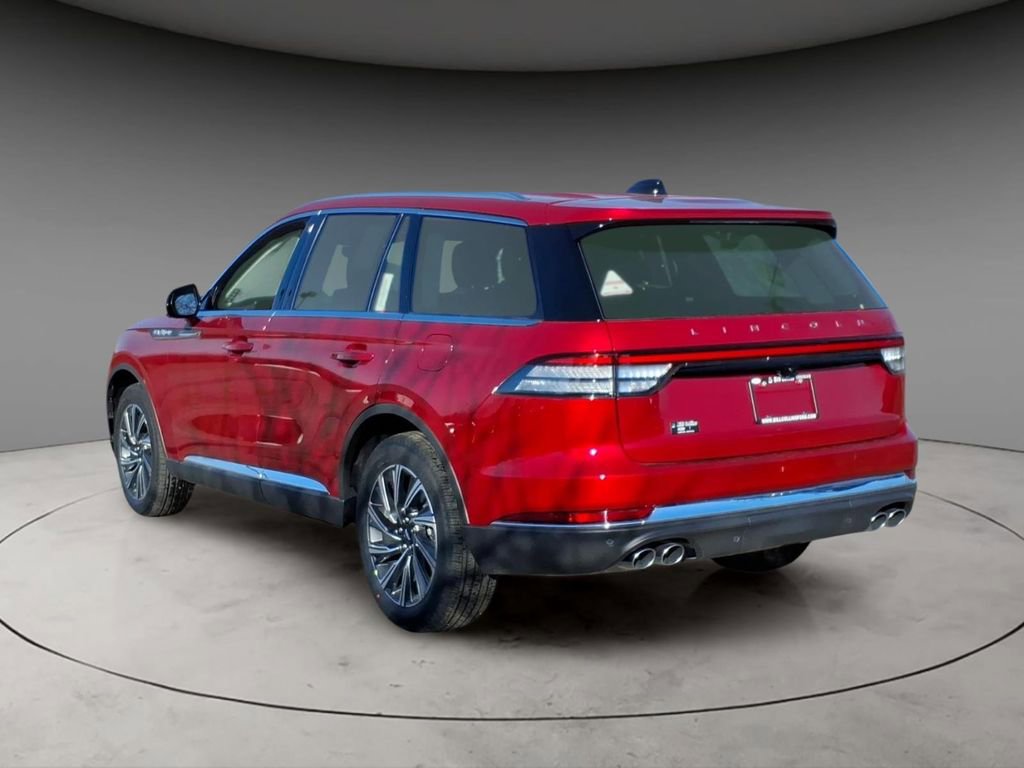 New 2026 Lincoln Nautilus Reserve w/ Jet Appearance Package image 3