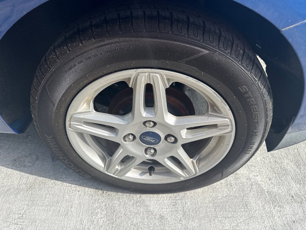 Used 2018 Ford Fiesta SE image 9