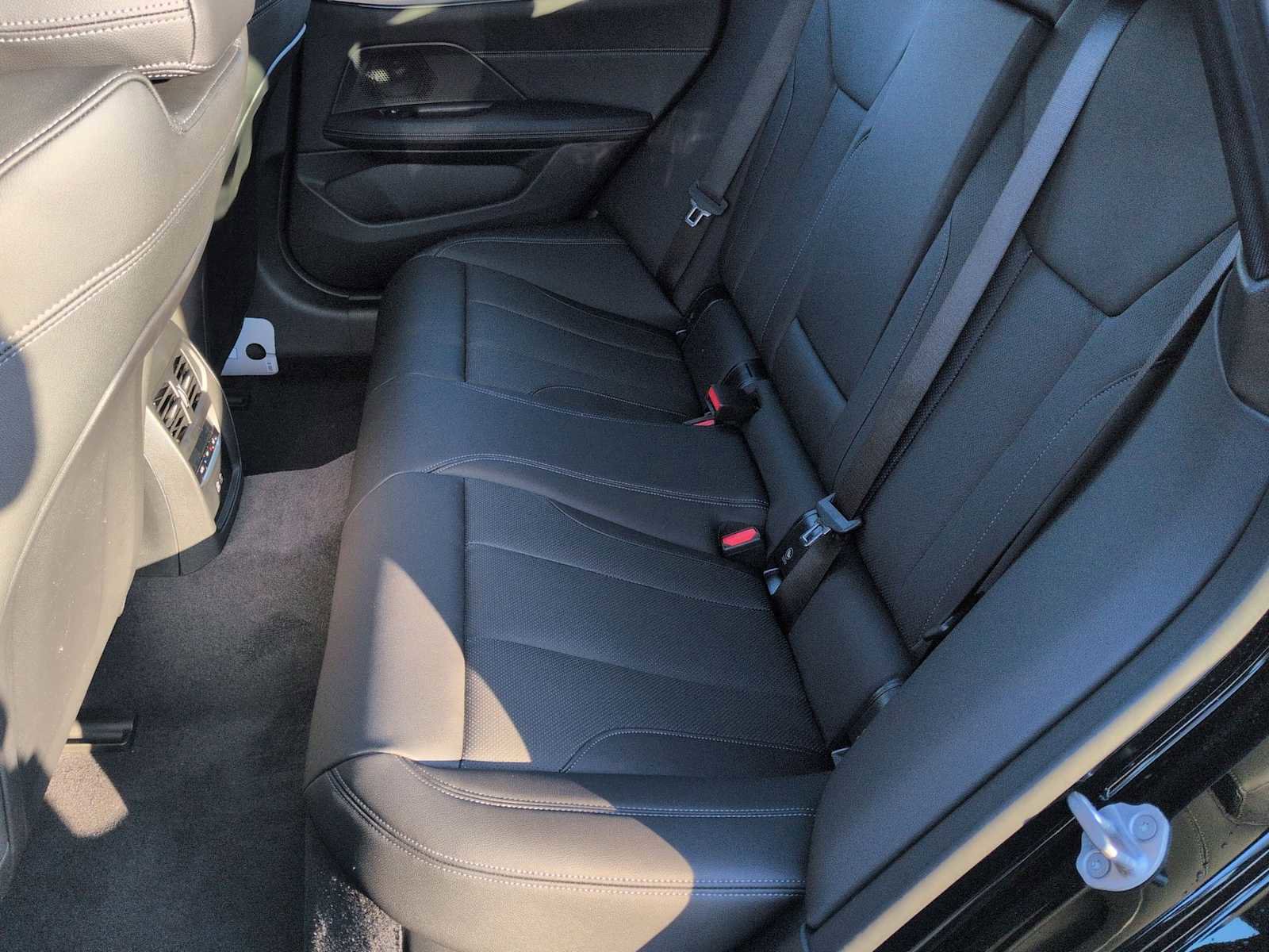 New 2026 BMW i4 xDrive40i image 22