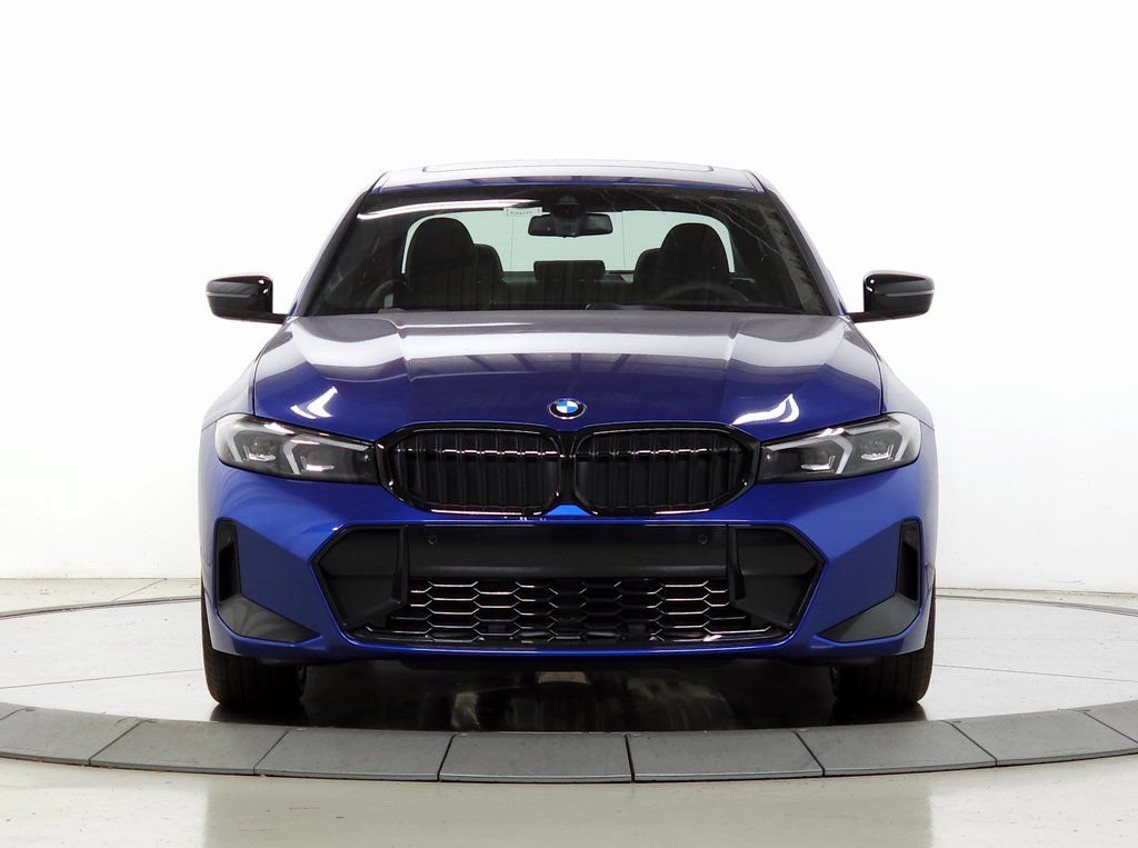 Used 2026 BMW 330i xDrive Sedan w/ M Sport Package AWD/4WD image 2