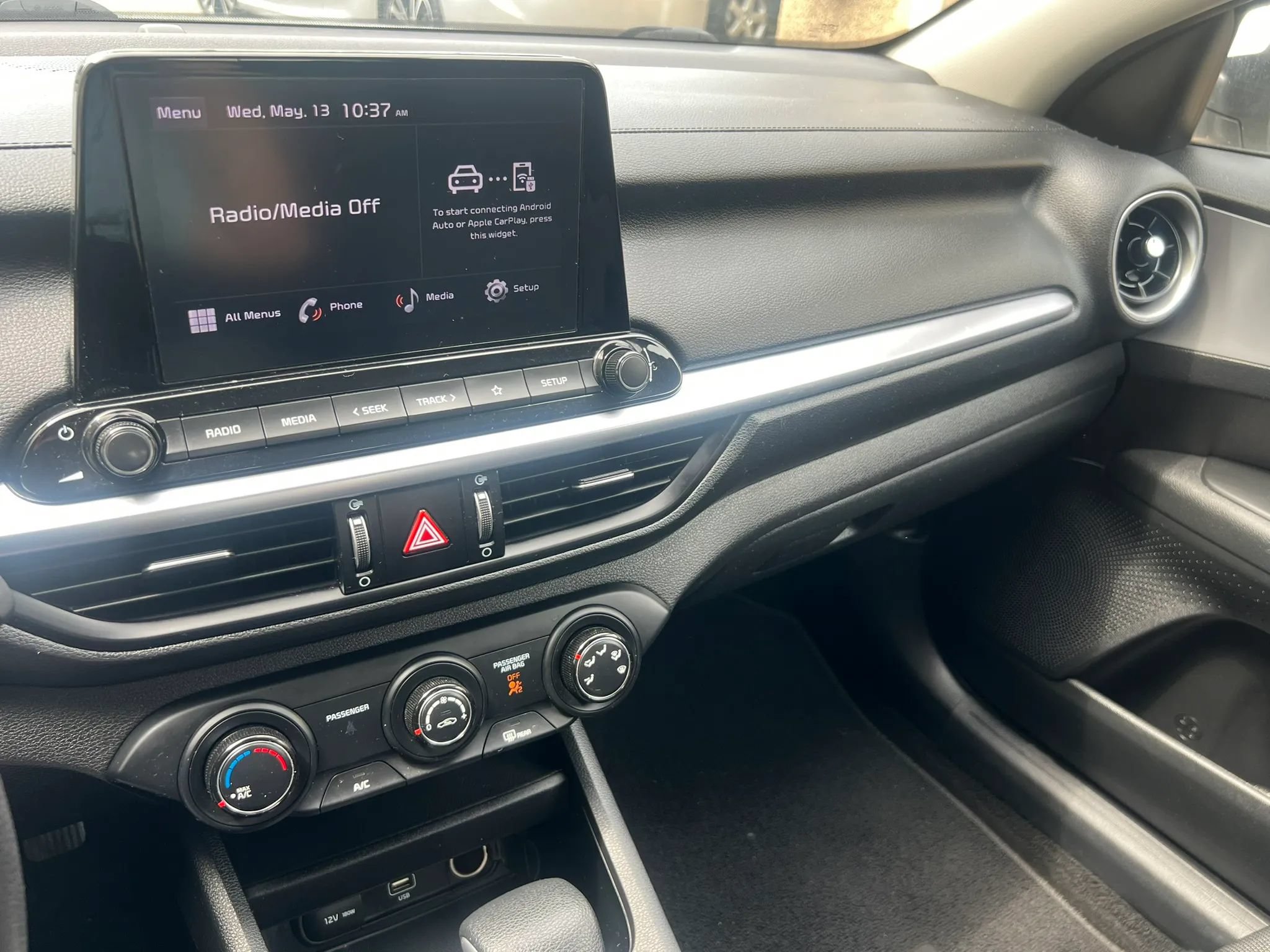 Used 2022 Kia Forte LXS FWD image 22
