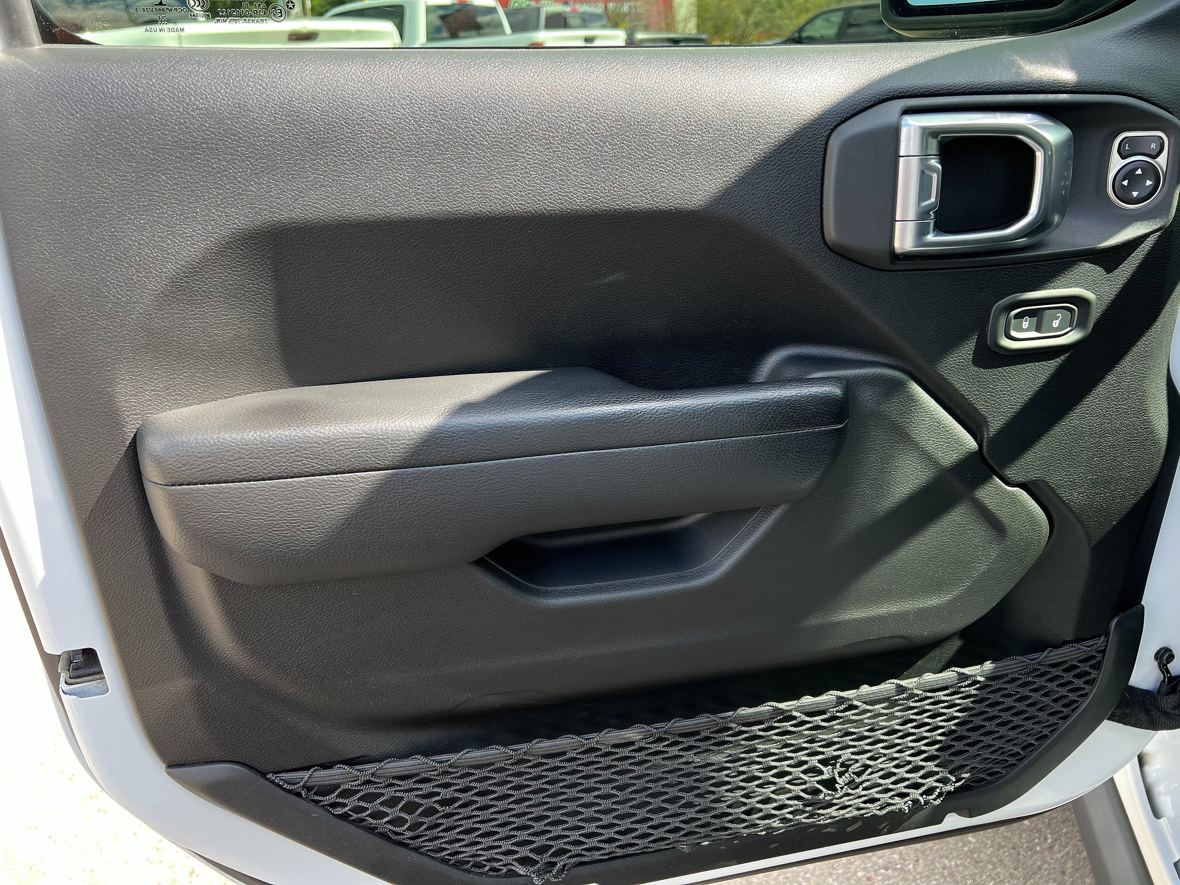Used 2022 Jeep Gladiator Mojave AWD/4WD image 8