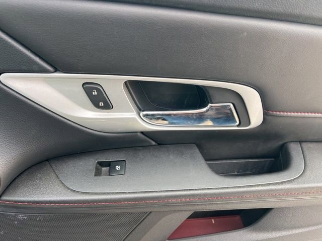 Used 2013 GMC Terrain SLT w/ LPO, Protection Package image 31