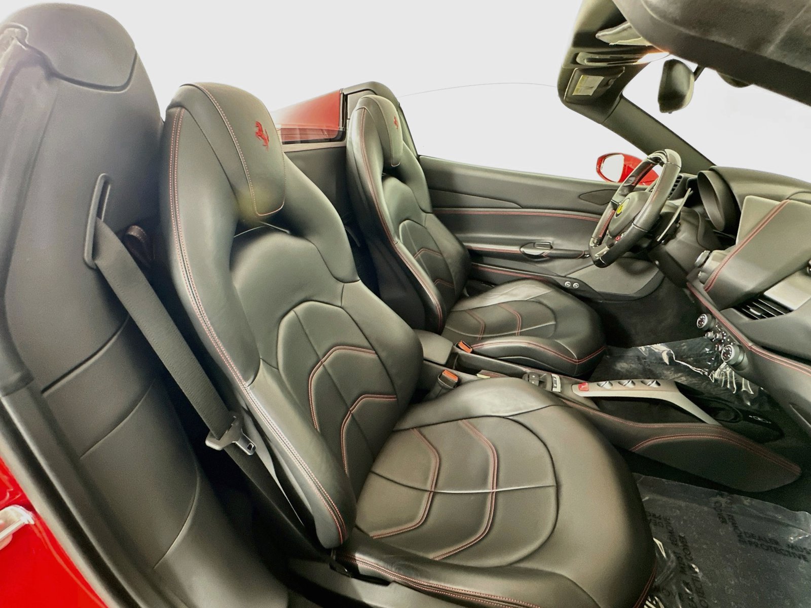 Used 2018 Ferrari 488 Spider RWD image 69