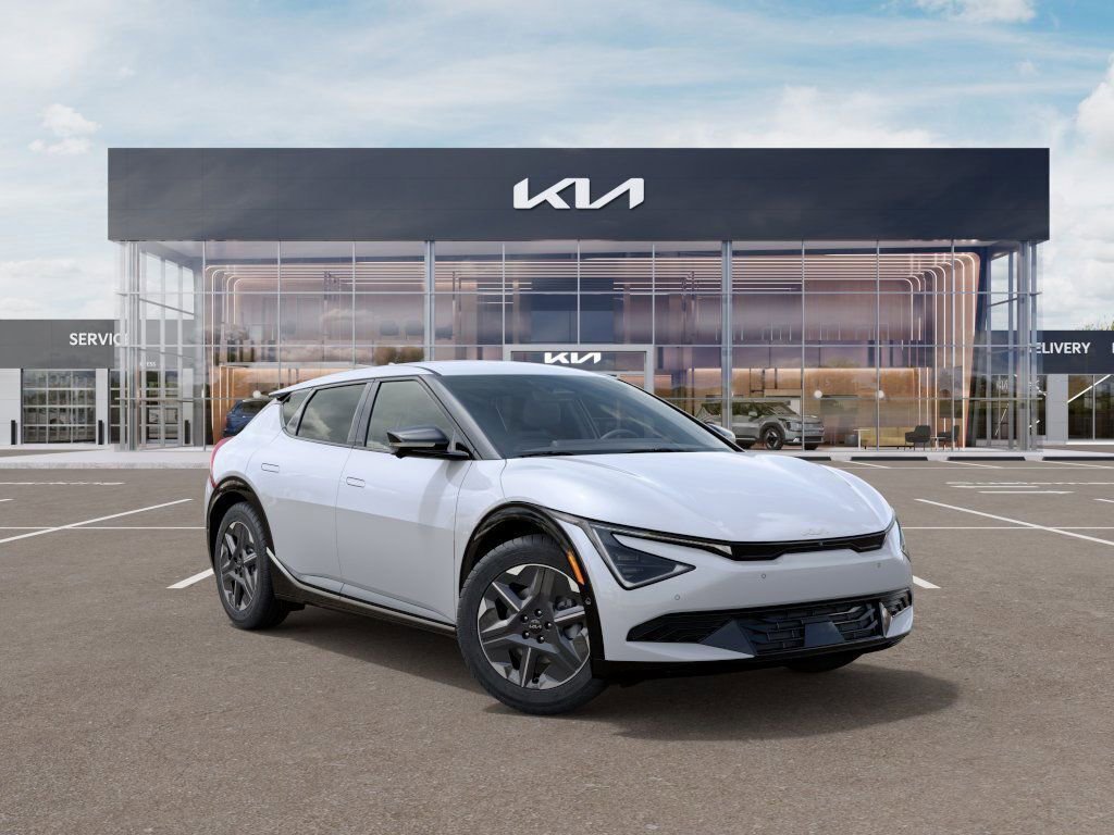 New 2025 Kia EV6 Light w/ Light LR Technology Package image 8
