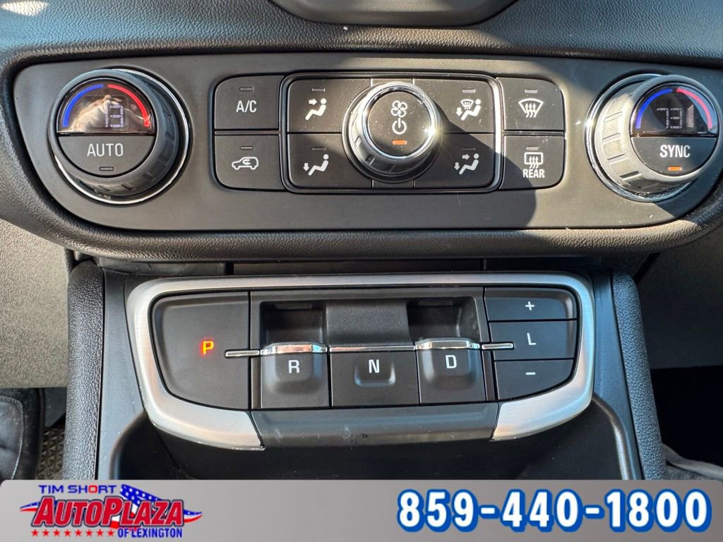 Used 2023 GMC Terrain SLE w/ Driver Convenience Package image 26