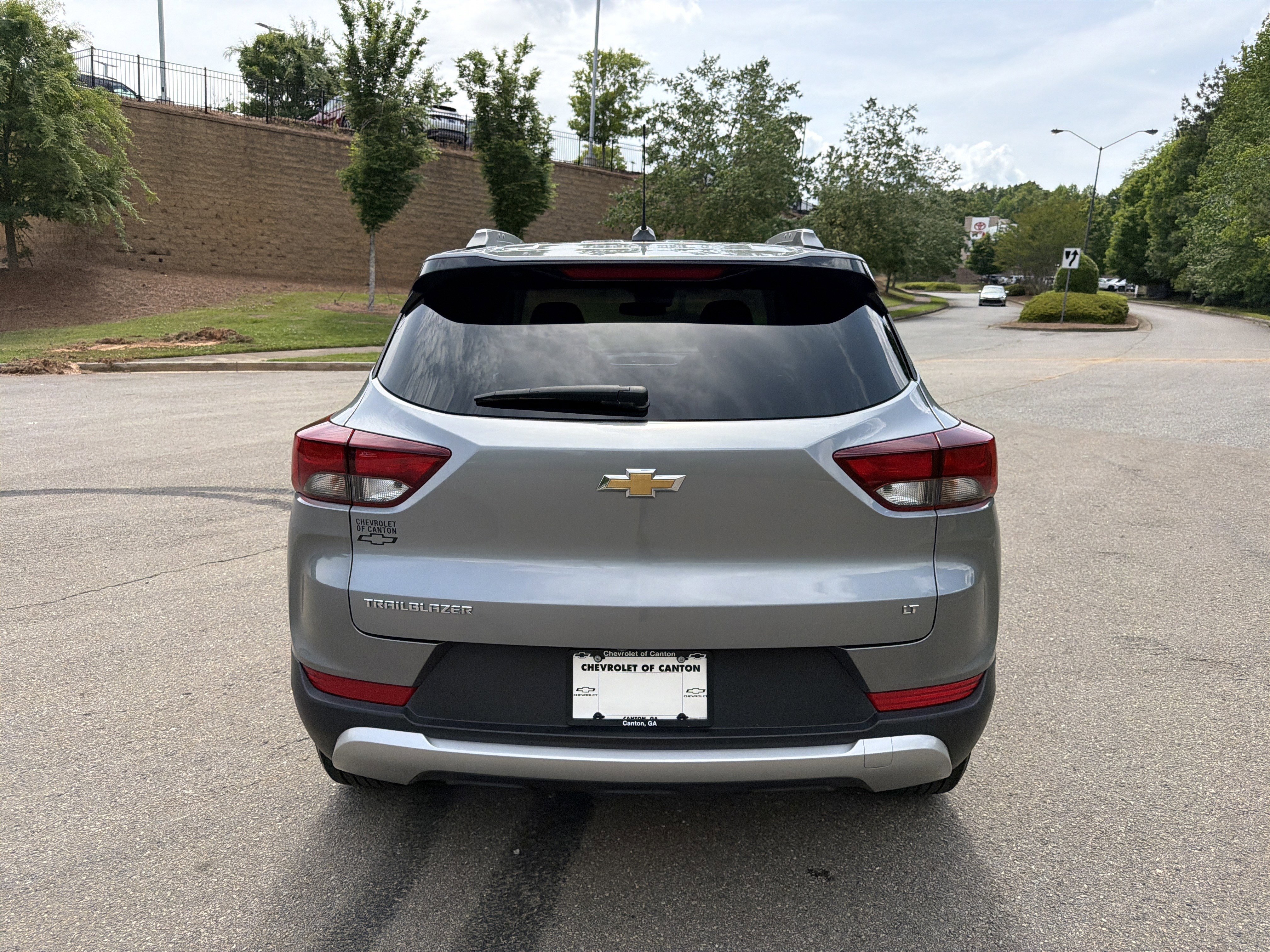 Used 2023 Chevrolet TrailBlazer LT FWD image 6