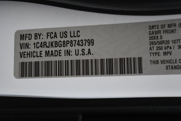 Used 2023 Jeep Grand Cherokee L Limited AWD/4WD image 34