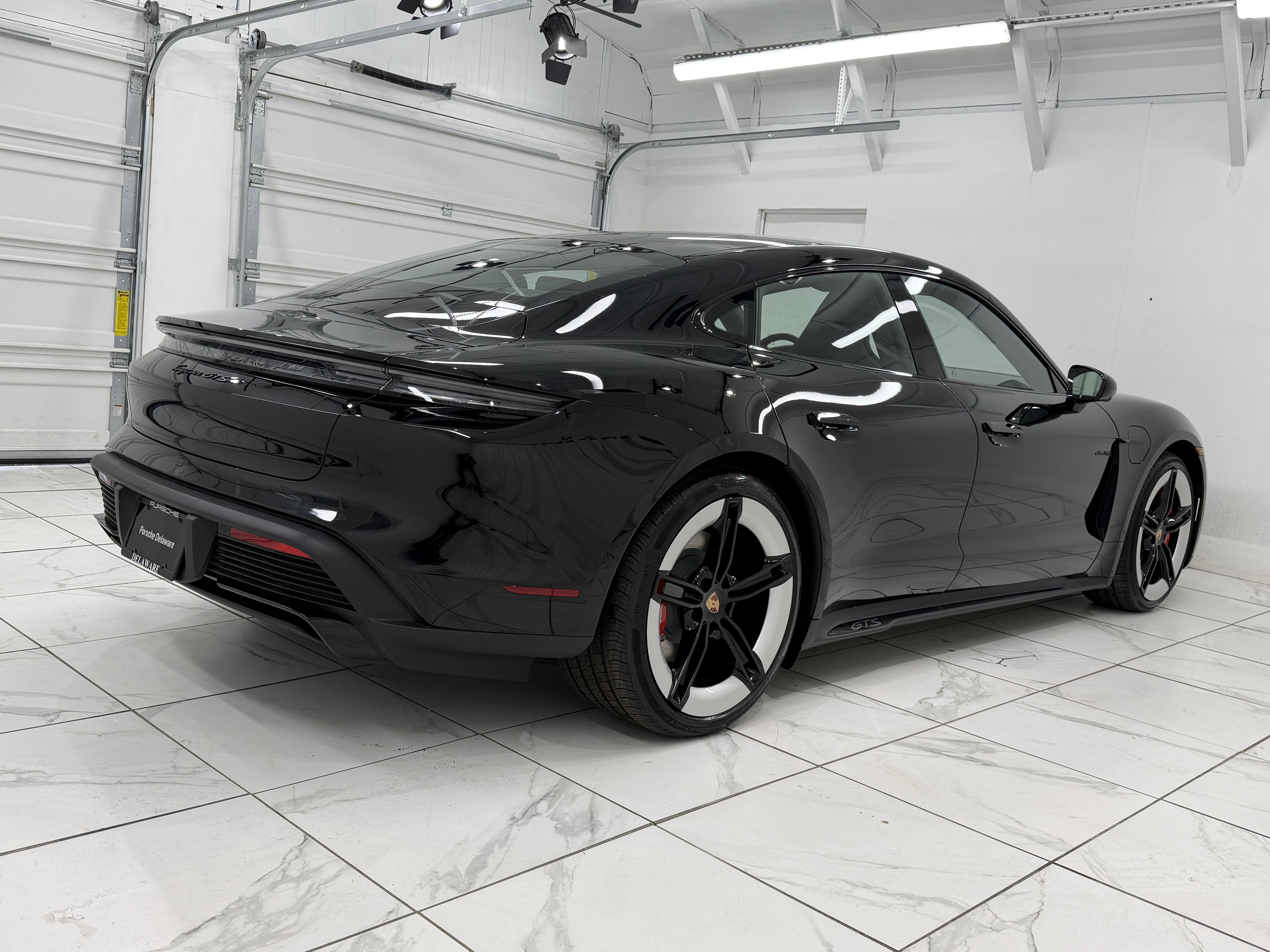 New 2026 Porsche Taycan GTS image 11