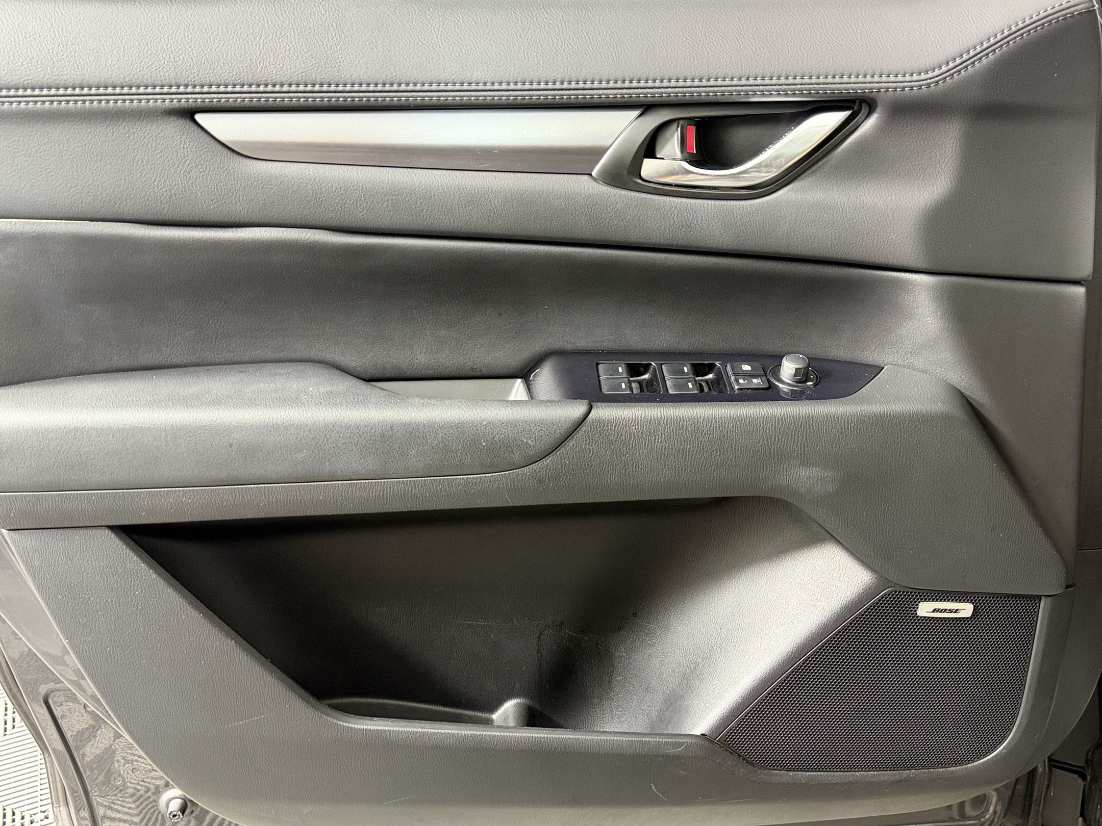 Used 2019 MAZDA CX-5 Touring FWD image 12