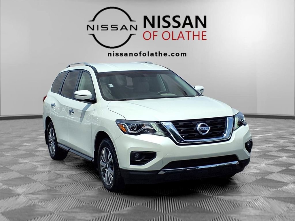 Used 2020 Nissan Pathfinder SV AWD/4WD image 32
