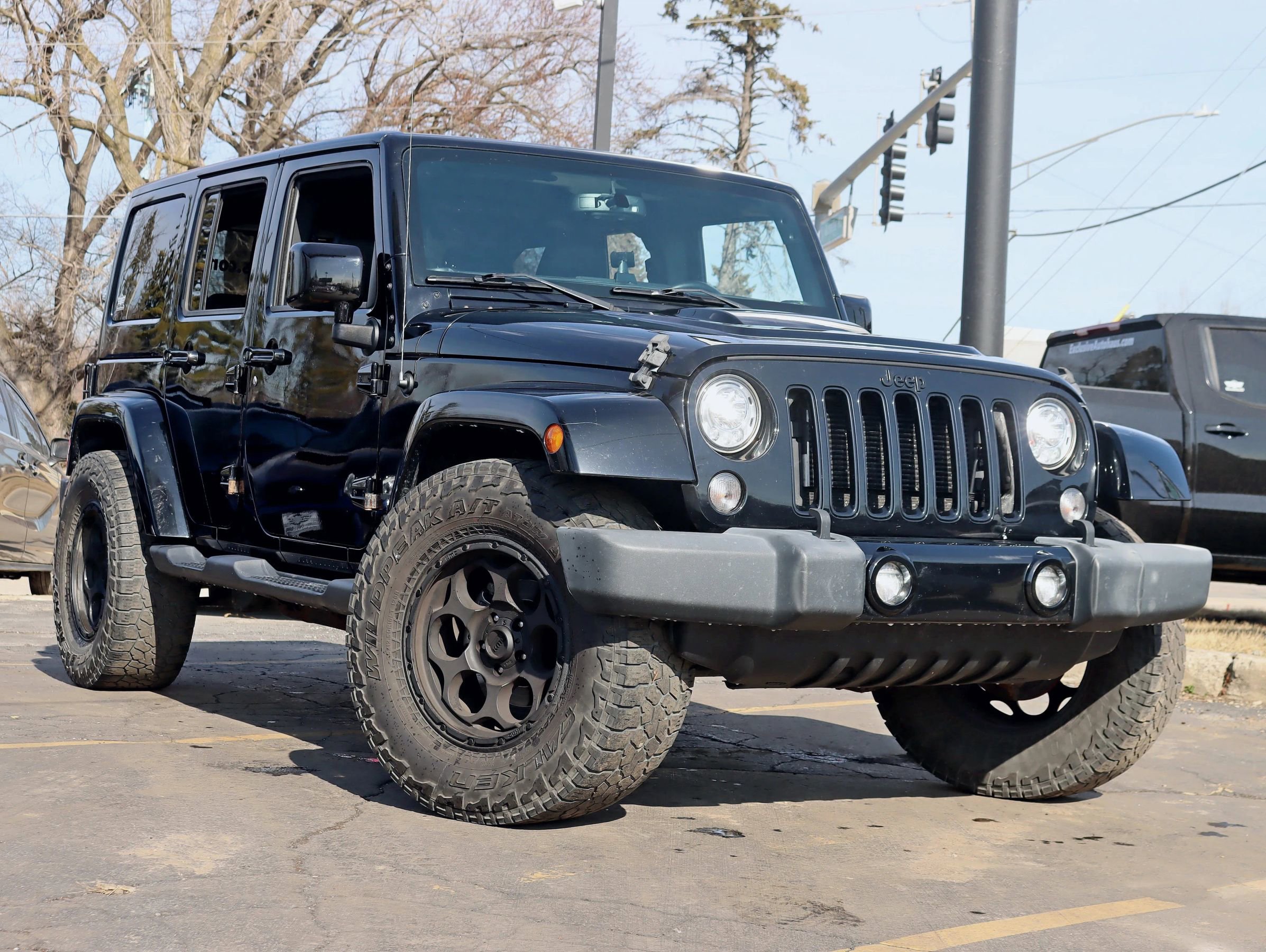 Used 2018 Jeep Wrangler Unlimited Sahara image 9