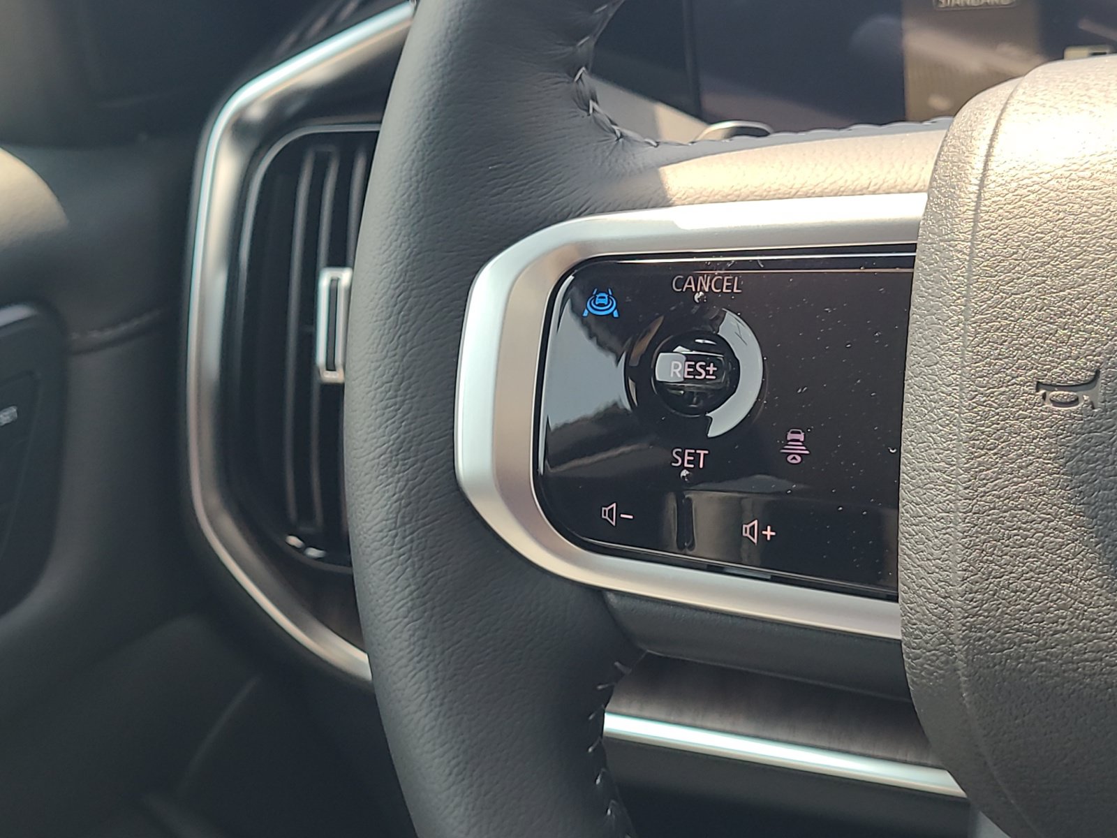 New 2026 Nissan Armada Platinum AWD/4WD image 16