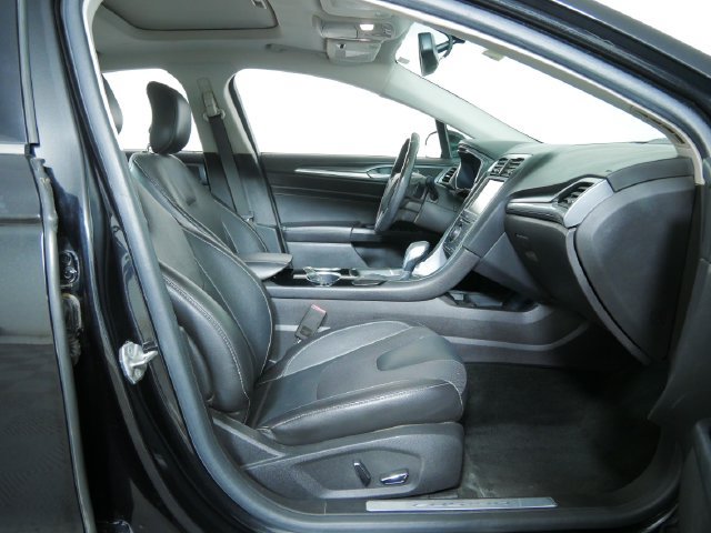 Used 2014 Ford Fusion Titanium FWD image 13