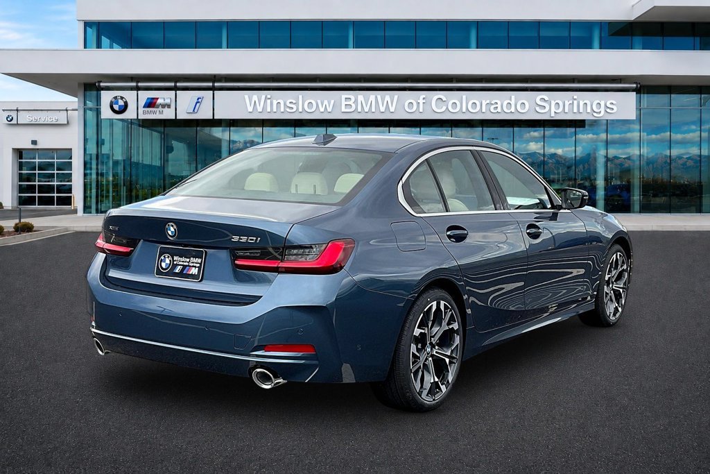 Used 2026 BMW 330i xDrive Sedan w/ Premium Package AWD/4WD image 6