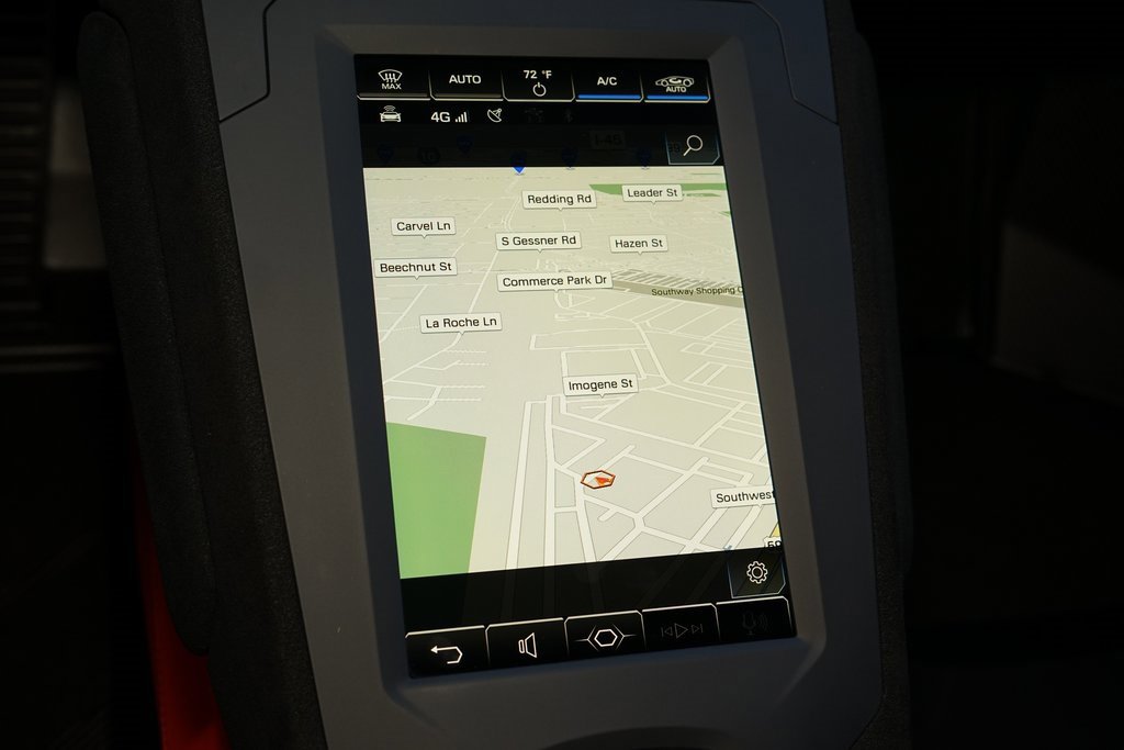 Used 2022 Lamborghini Huracan STO image 22