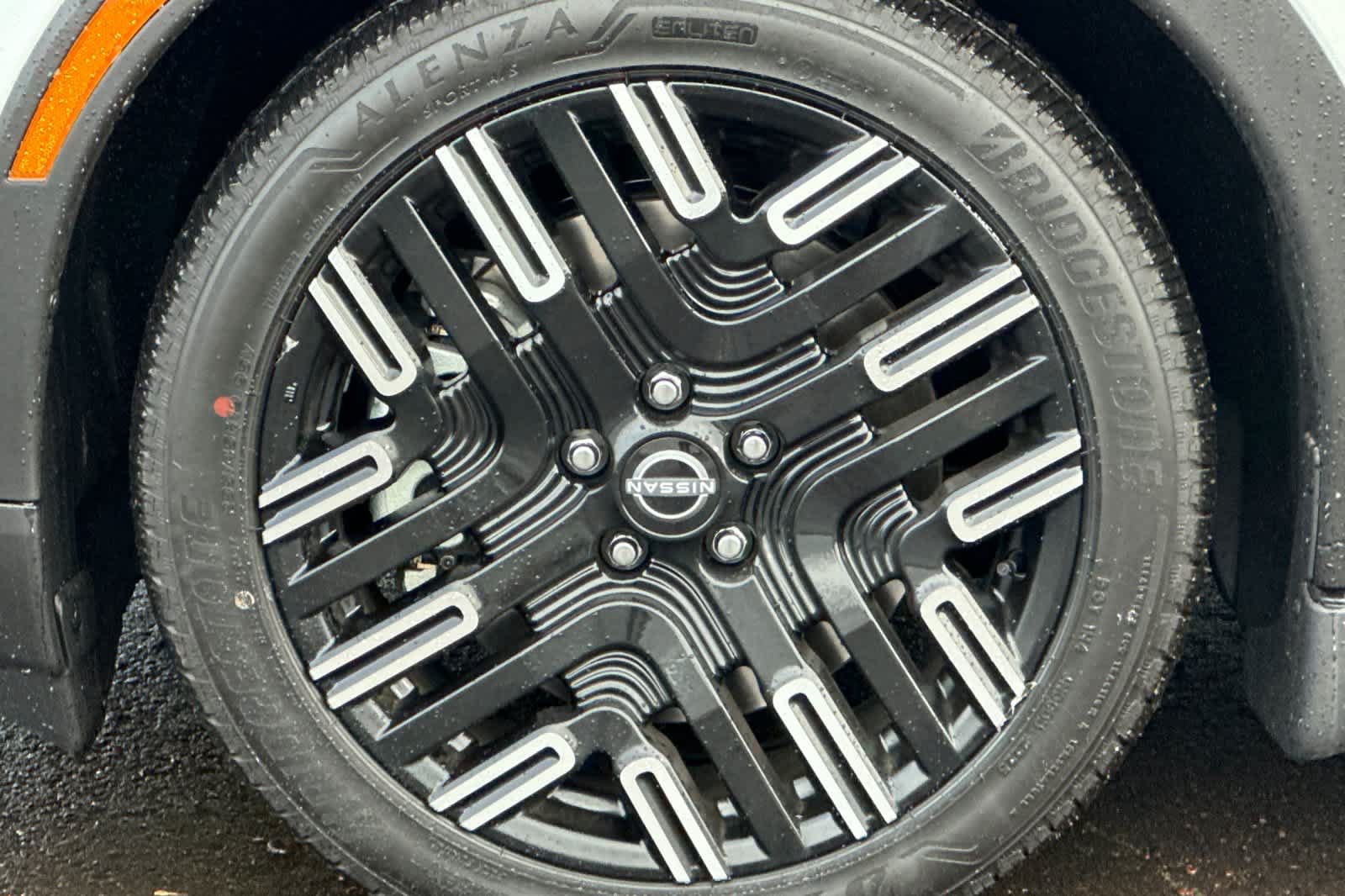 New 2026 Nissan Leaf Platinum+ FWD image 25