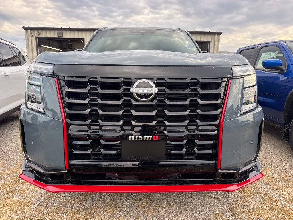 Used 2026 Nissan Armada NISMO AWD/4WD image 2