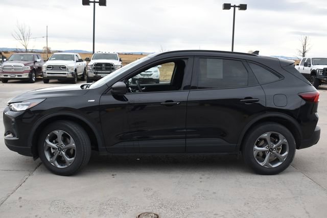 Used 2025 Ford Escape ST-Line image 8