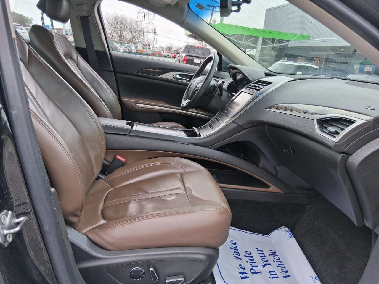 Used 2013 Lincoln MKZ image 11