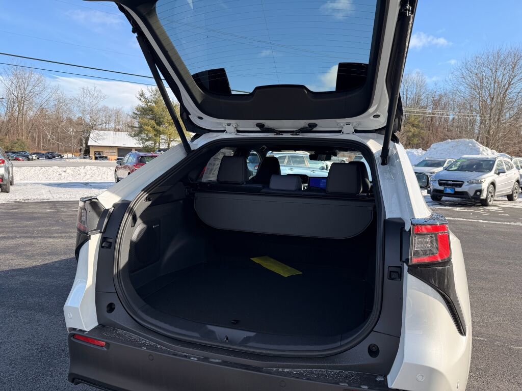 New 2026 Subaru Solterra image 11