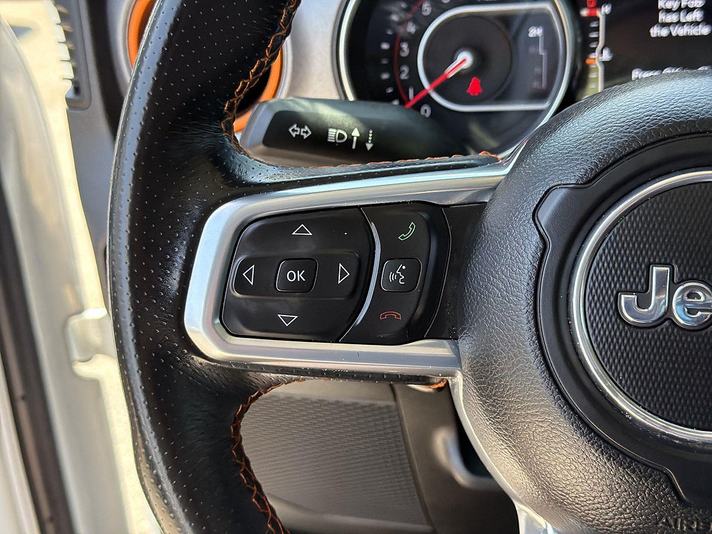 Used 2021 Jeep Gladiator Mojave AWD/4WD image 33