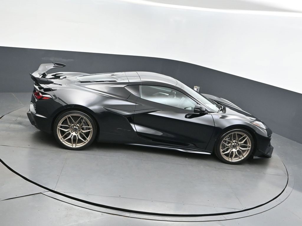 New 2026 Chevrolet Corvette Z06 w/ Z07 Performance Package image 31