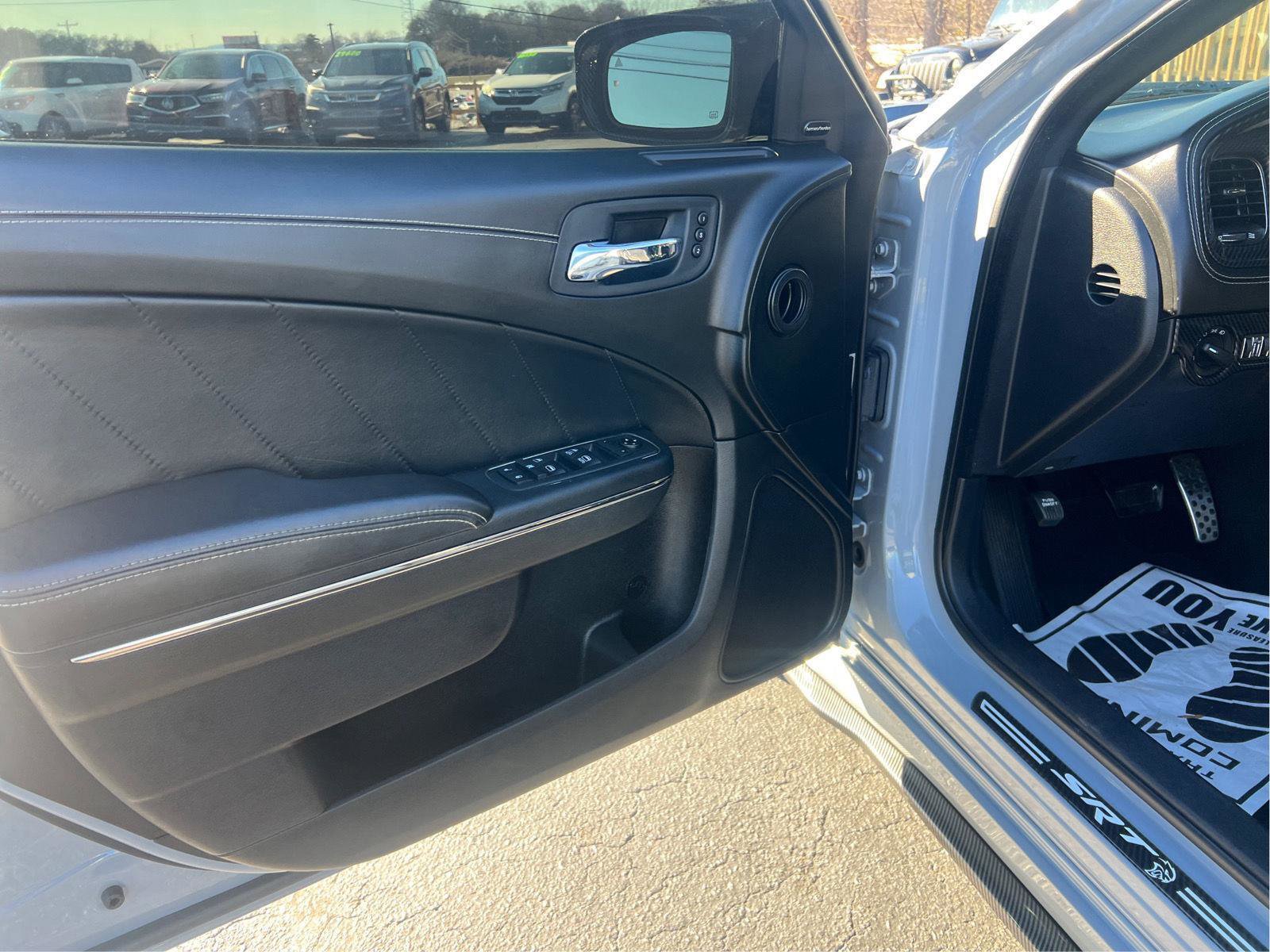 Used 2021 Dodge Charger SRT Hellcat image 13