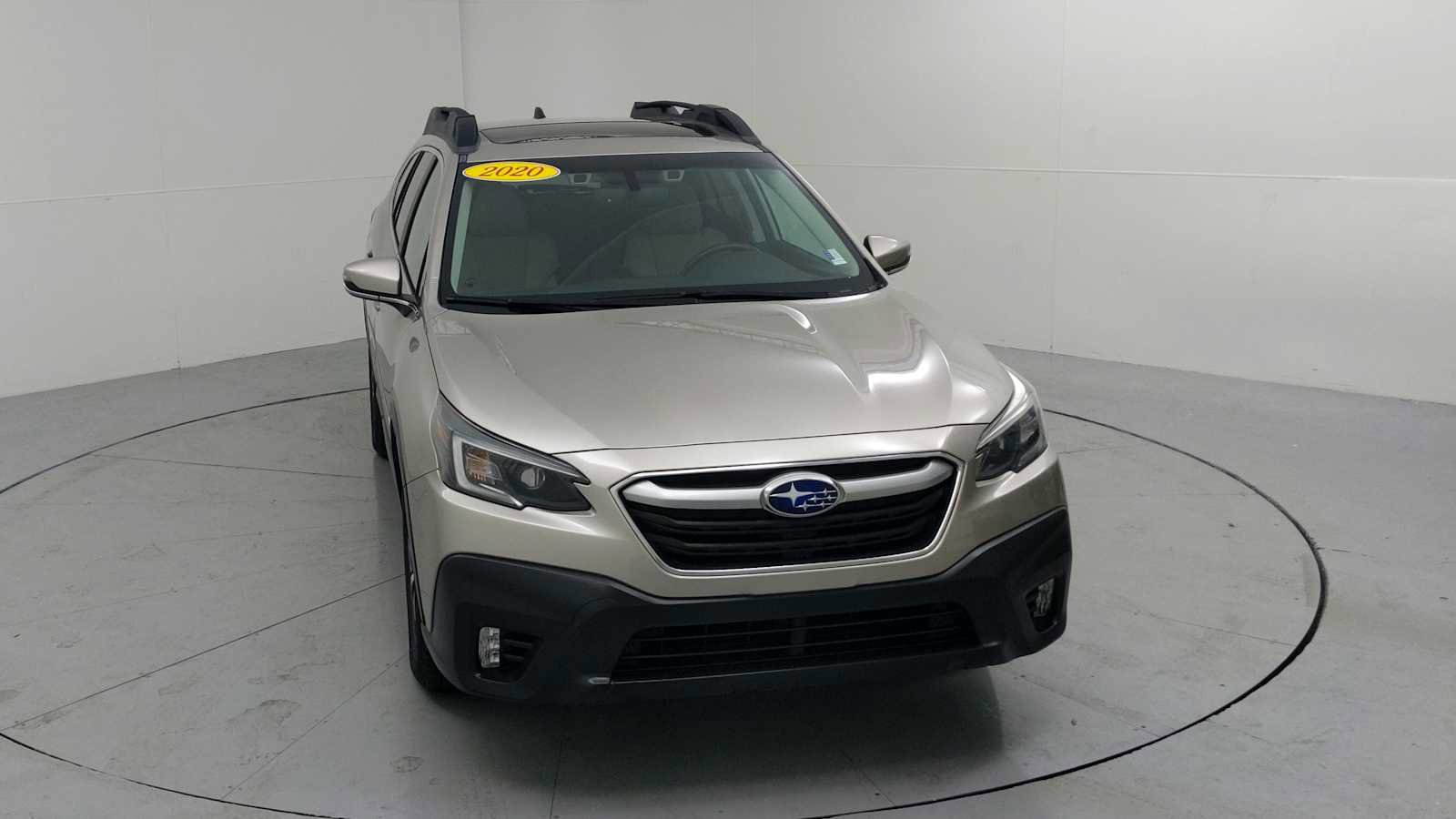 Used 2020 Subaru Outback Premium w/ Popular Package #1 AWD/4WD image 2