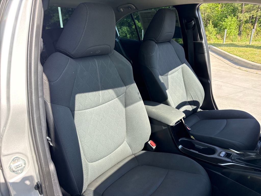 Used 2020 Toyota Corolla LE image 33