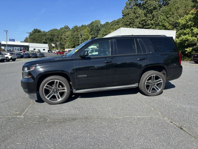 Used 2019 Chevrolet Tahoe LT w/ RST Edition RWD image 3