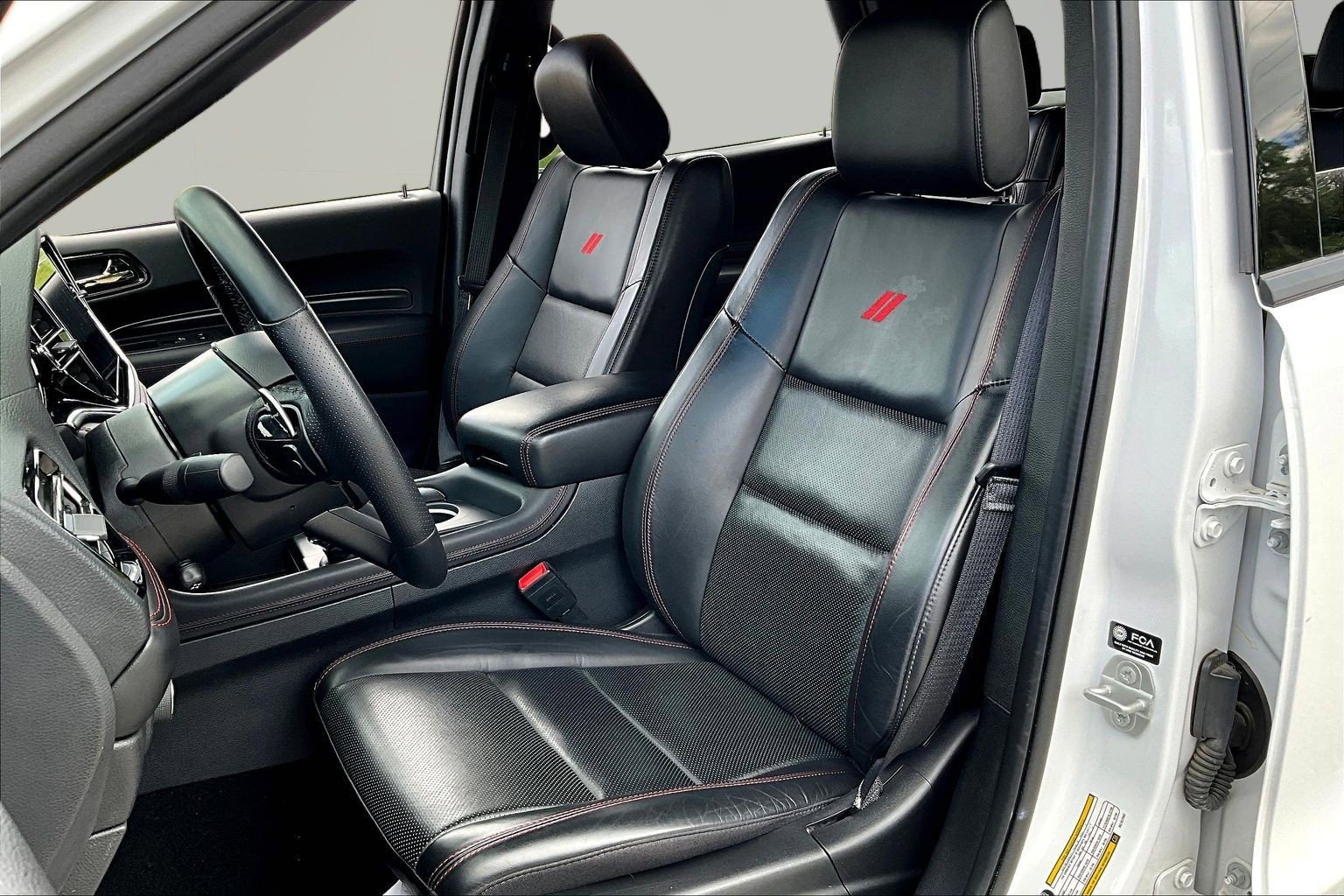 Used 2024 Dodge Durango GT AWD/4WD image 21