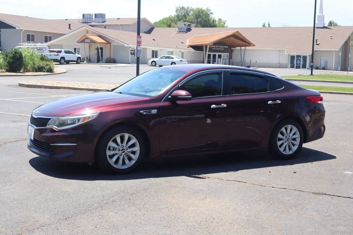 Used 2017 Kia Optima LX w/ Option Group 014 FWD image 10