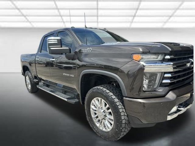 Used 2020 Chevrolet Silverado 2500 High Country w/ Technology Package AWD/4WD image 2