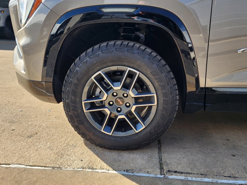 New 2026 GMC Terrain AT4 w/ Convenience Package III image 56