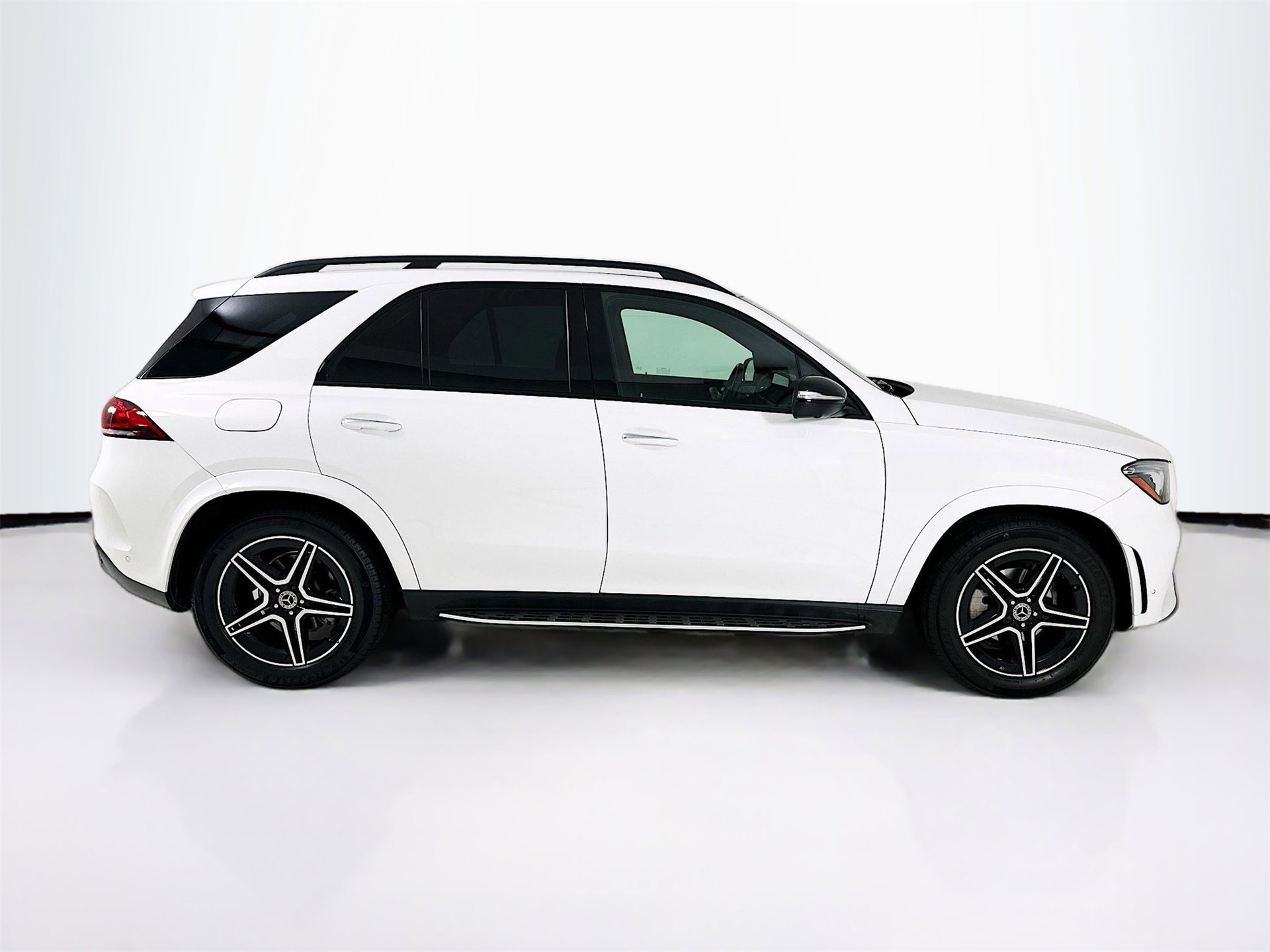 Used 2022 Mercedes-Benz GLE 350 4MATIC image 9